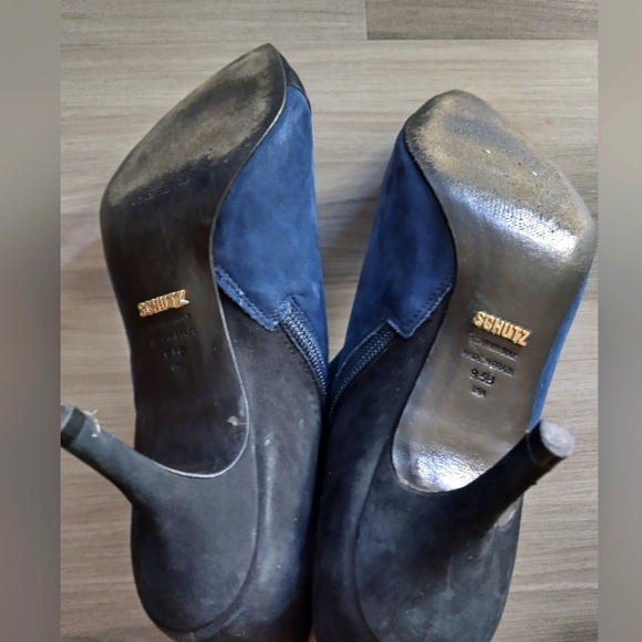 SCHUTZ SUEDE ANKLE BOOTS - Picture 4 of 4